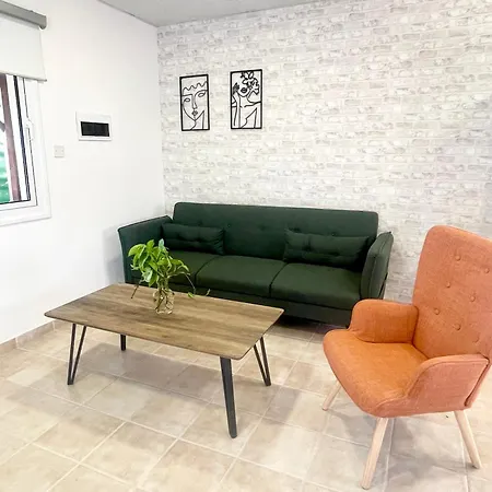 Cosy Refurbished Centre Διαμέρισμα *