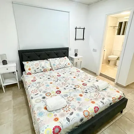 Cosy Refurbished Centre Apartamento *
